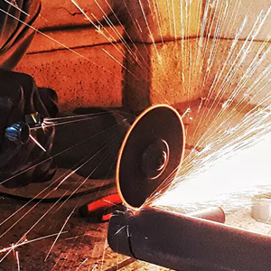 һ��(xi��n)����(b��o)����ɽ�|���x���ؙC(j��)е���޹�˾�ġ����^����