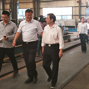 ������̩���˴�һ�е�ɽ�|���x���ؙCе���޹�˾ҕ�칤��