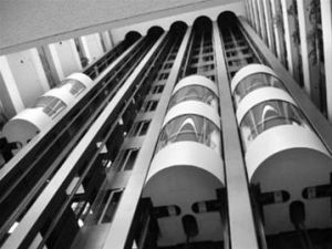 ������屘�^(q��)�Ј��O(ji��n)�ܾ��_չ��ݑ�(y��ng)����Ԯ�ݾ�����ݰ�ȫ֪�R(sh��)����